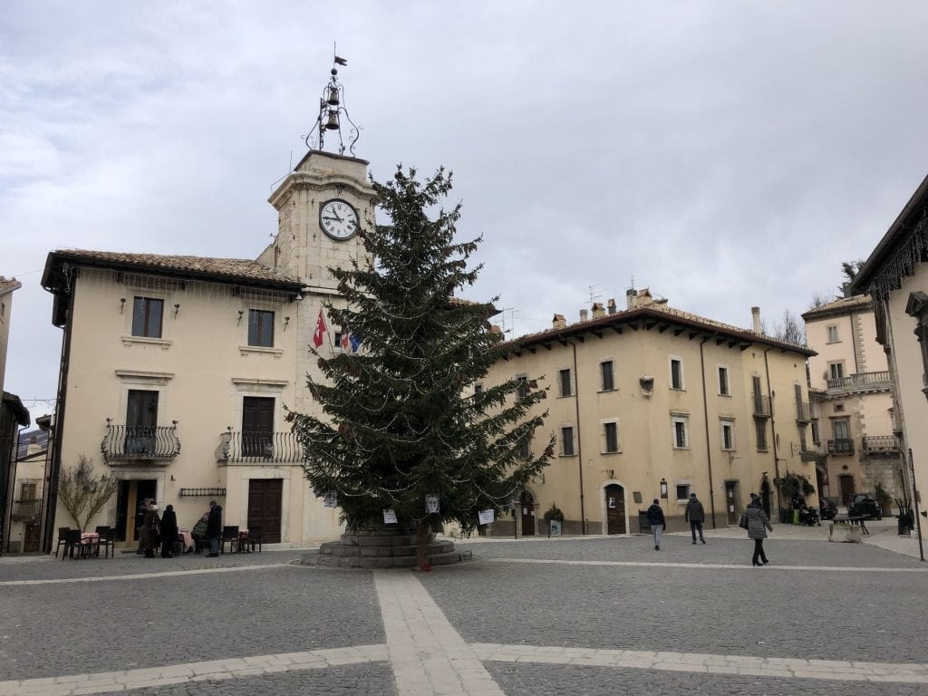 pescocostanza borgo italia