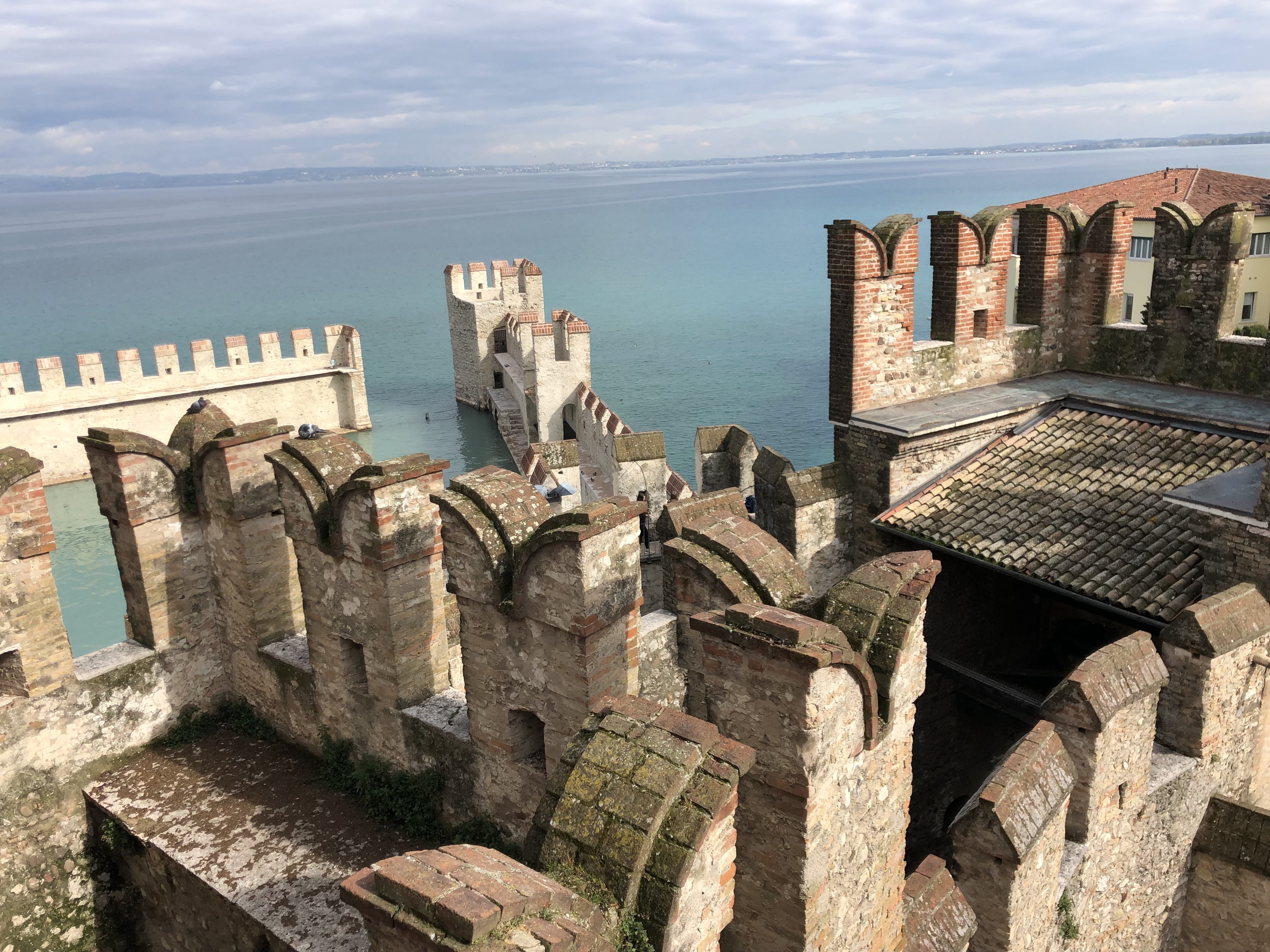 sirmione rocca scaligera