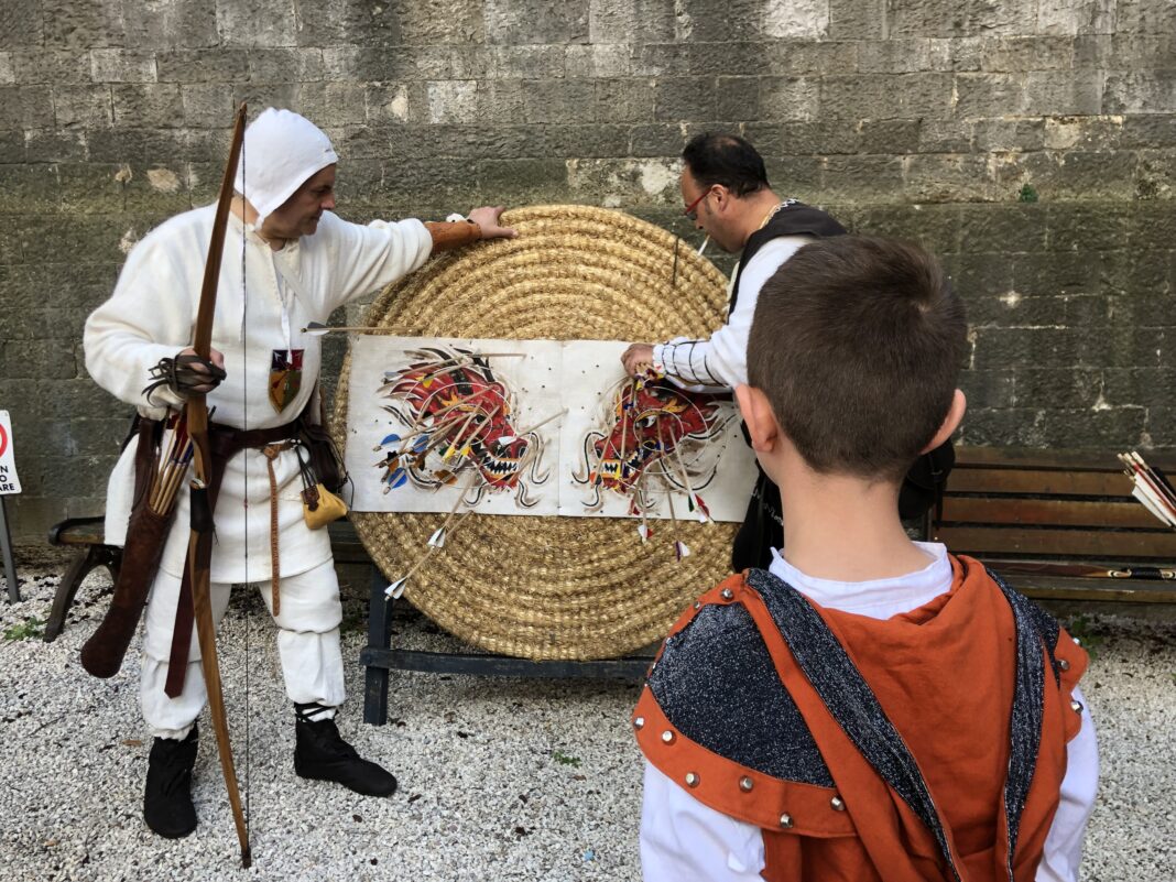 Todi arcieri