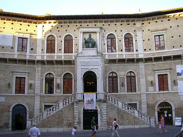 Fermo