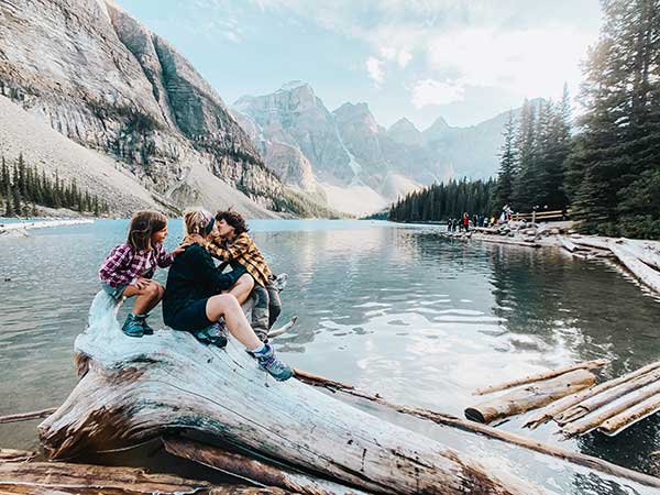 lake moraine