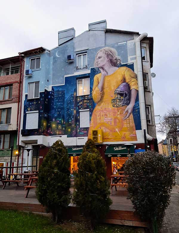 murale donna sofia