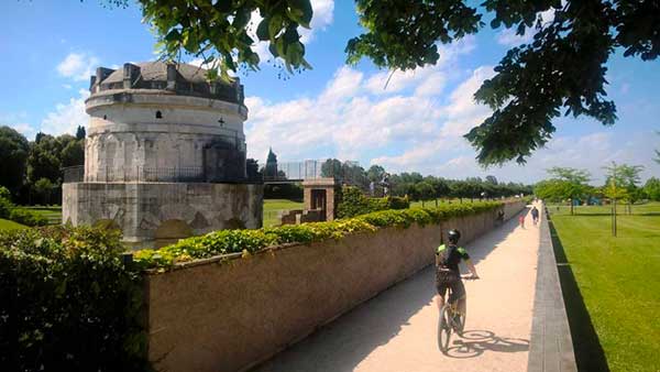 ravenna con i bambini in bici