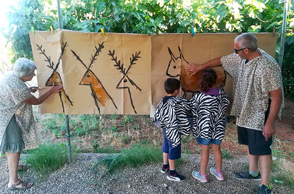 famiglia al museo della preistoria di lecce