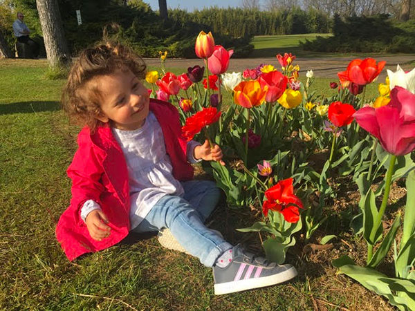 bambina fiori