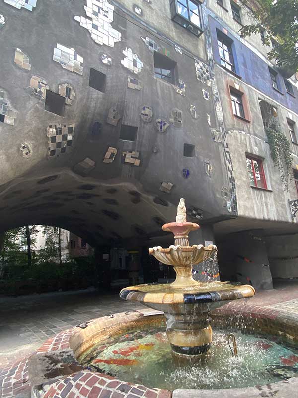 fontana Hundertwasser