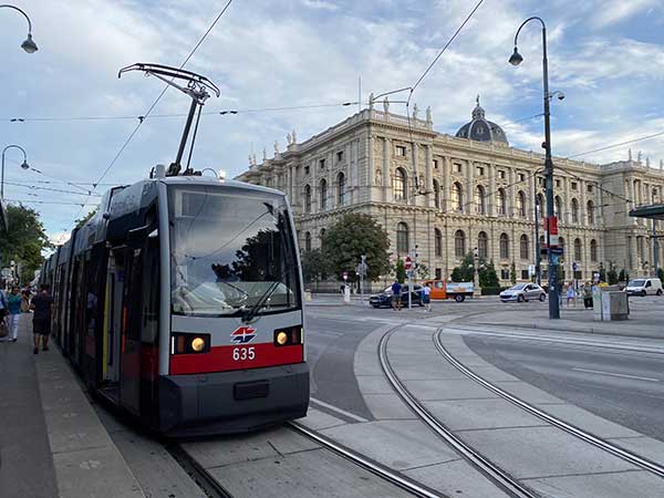 tram vienna