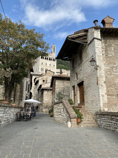 scorcio di borgo medievale