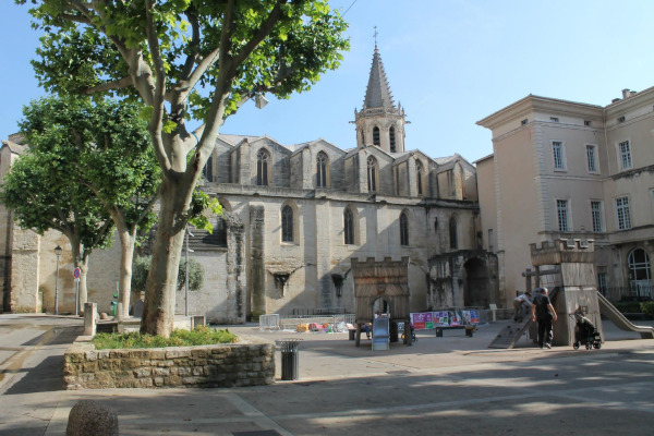 piazza carpentras