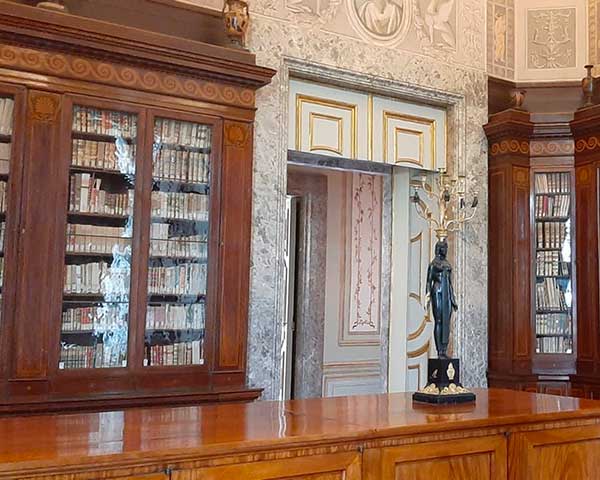 reggia di caserta biblioteca palatina