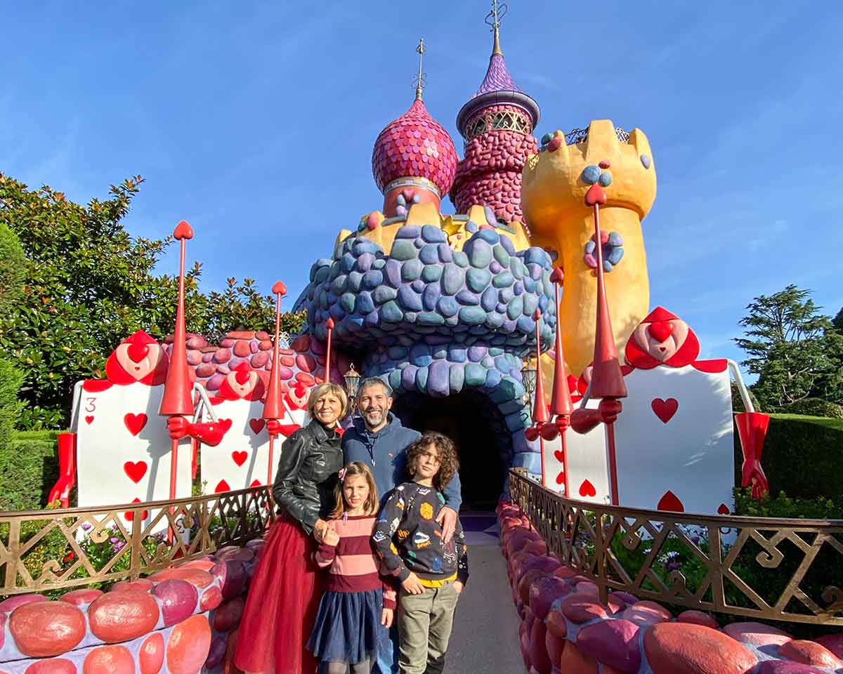 famiglia a Disneyland paris