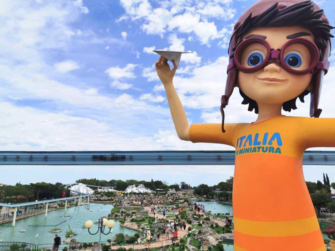 mascotte di italia in miniatura