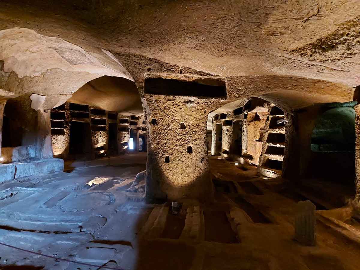 catacombe san gennaro