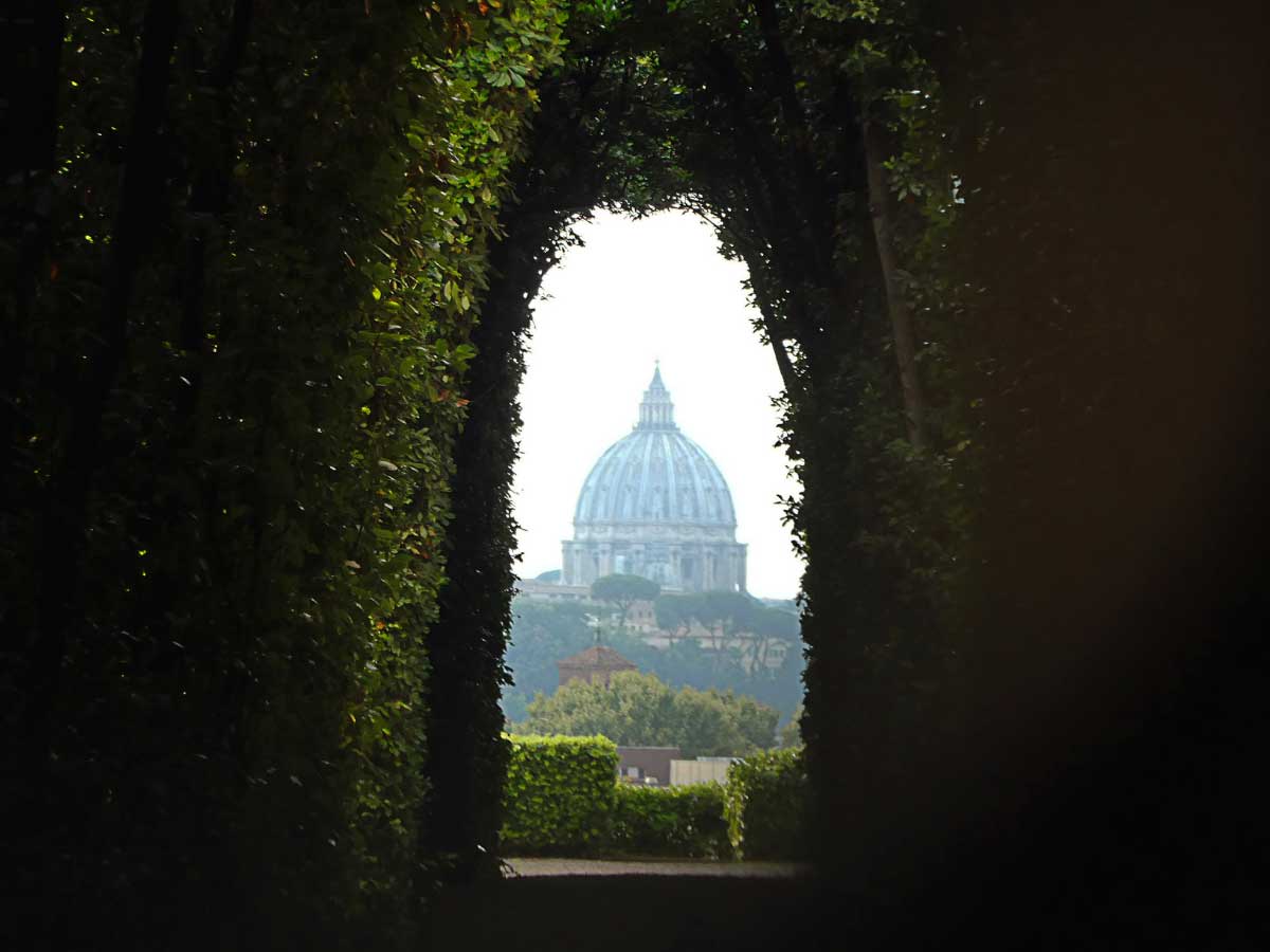 Cosa vedere a Roma con i bambini: il Buco della Serratura all'Aventino