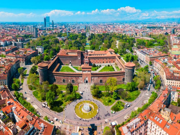Castello sforzesco visto dall'alto