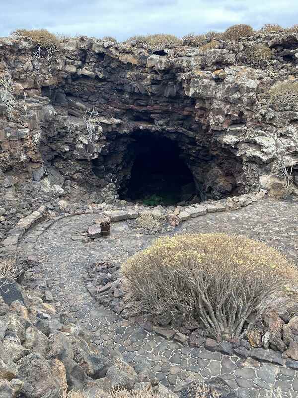 Ingresso Cueva de los verdes