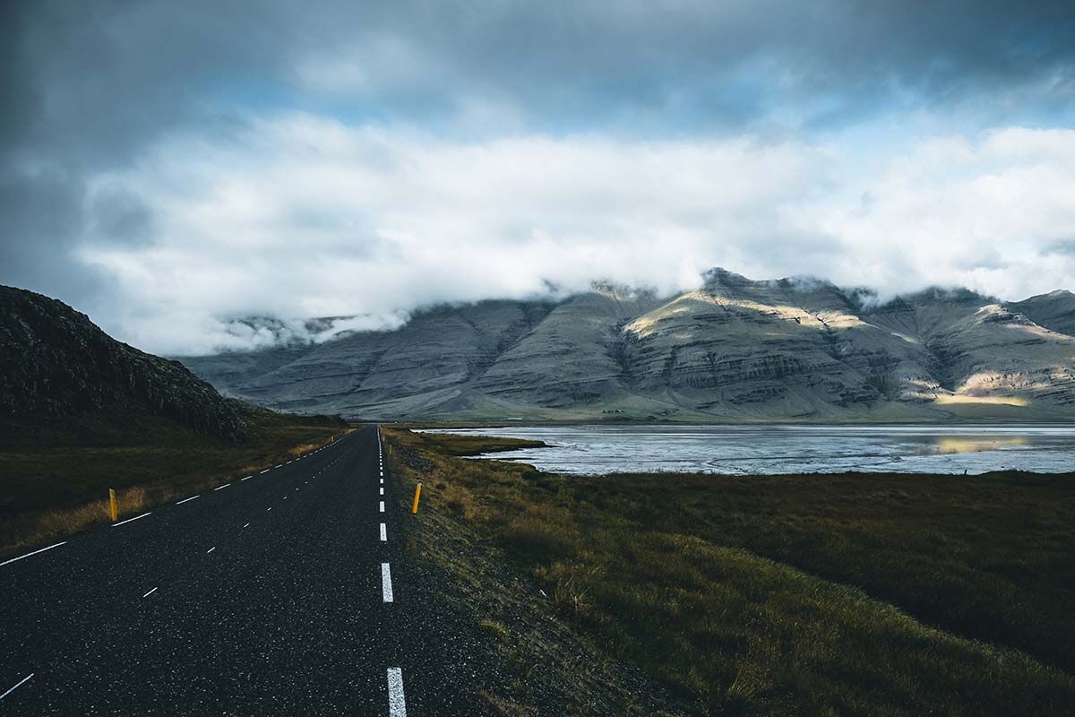 strada n.1 lungo i fiordi dell'est Islanda 