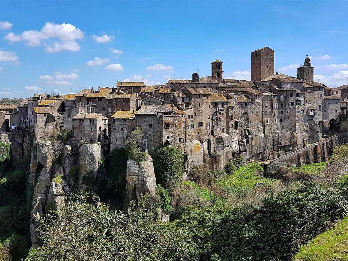 Vitorchiano borgo sospeso