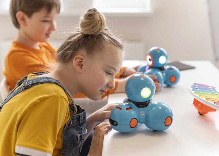Biennale tecnologia bambini