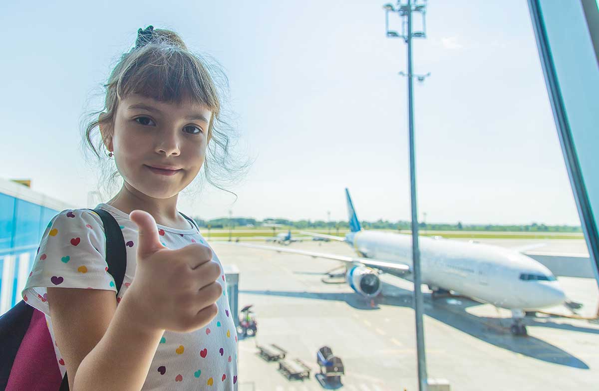 viaggi in aereo con i bambini 