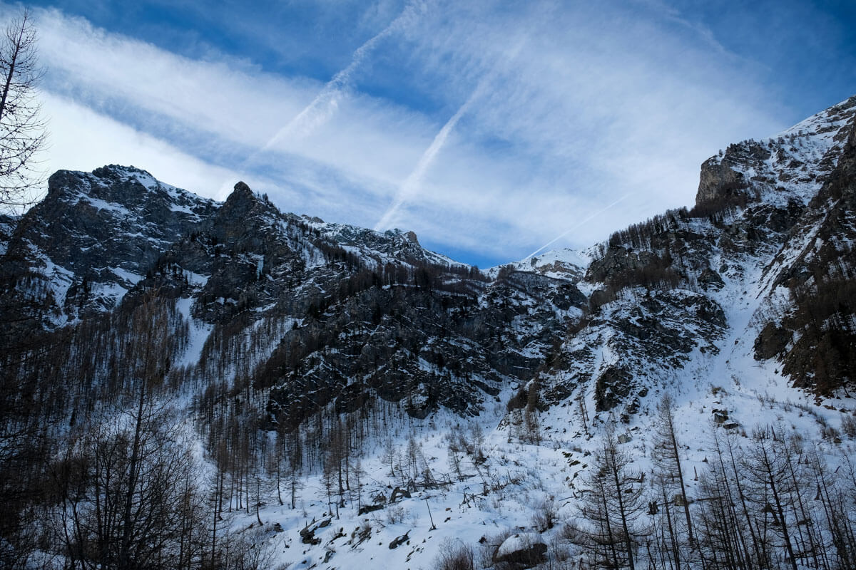 vista sulle montagne innevate