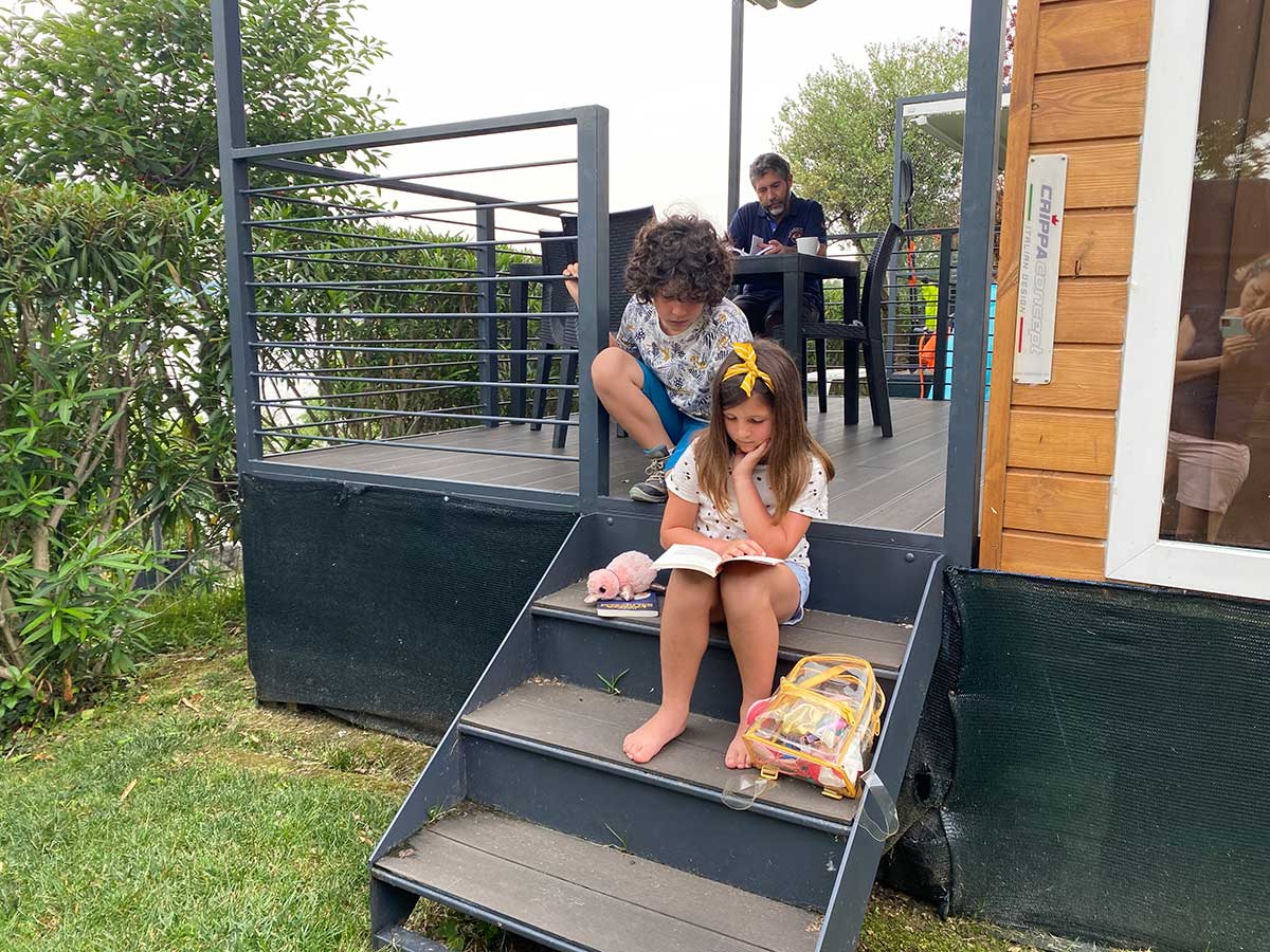 bambini in campeggio nel ponte del 25 aprile 