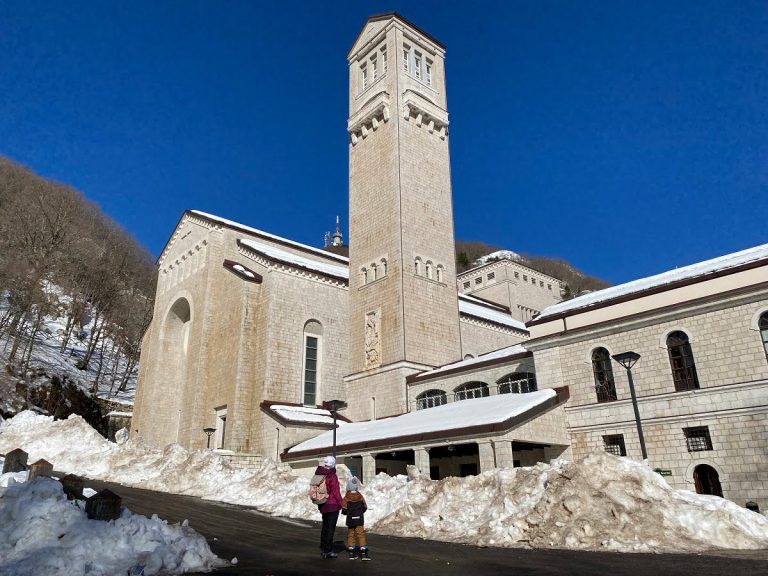 santuario di montevergine con i bambini