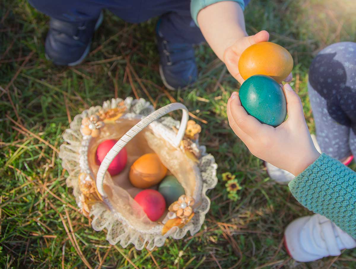 caccia alle uova di pasqua