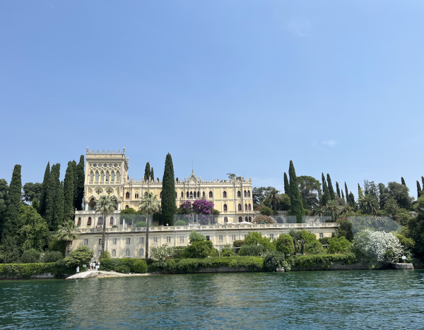 isola del garda 