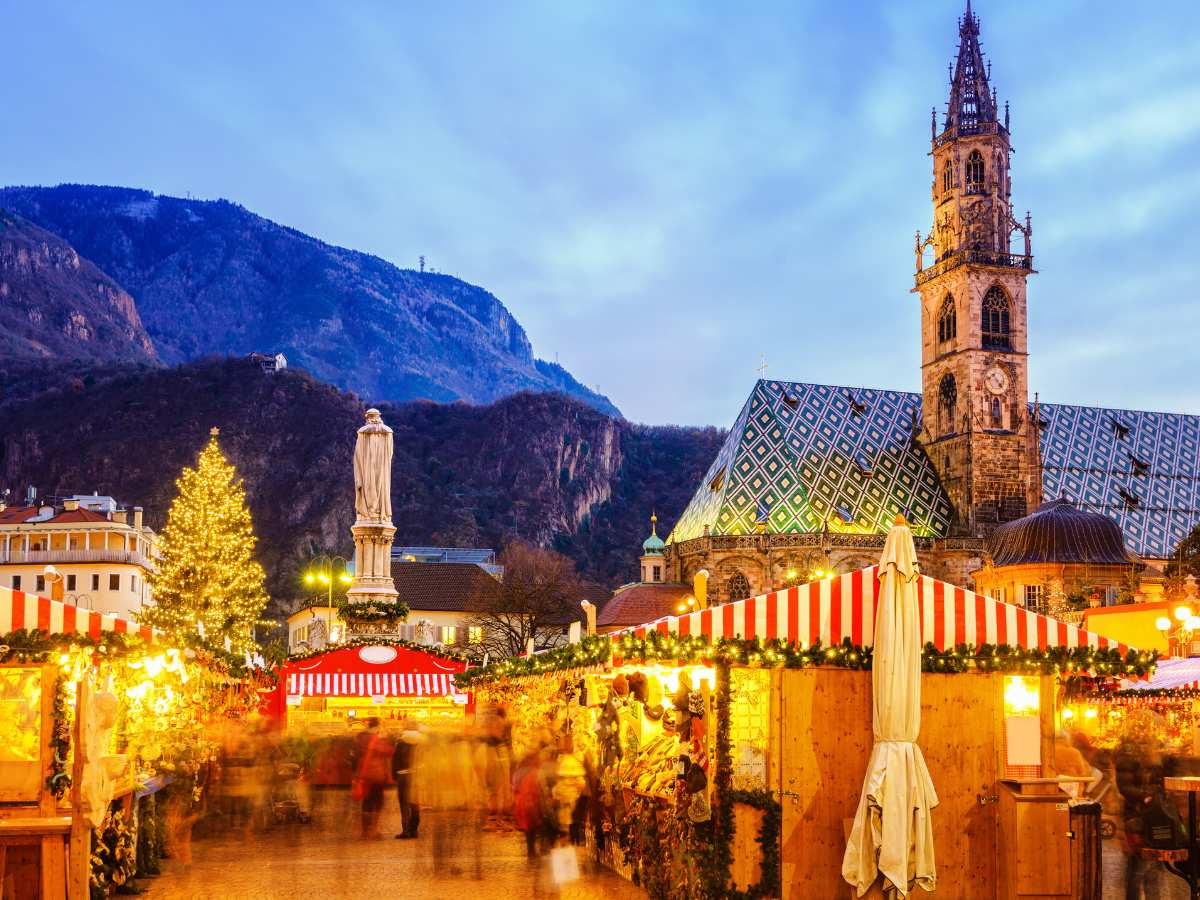 piazza mercatini natale bolzano alto adige