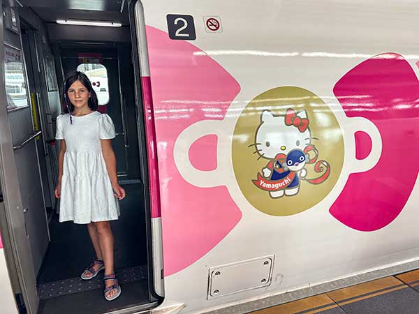 treno Hello Kitty