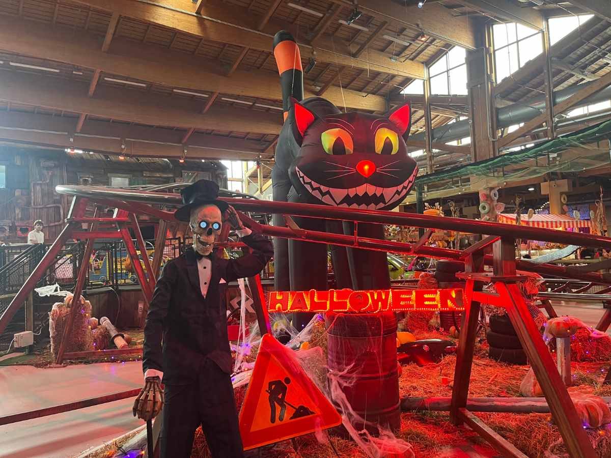 halloween a luna farm