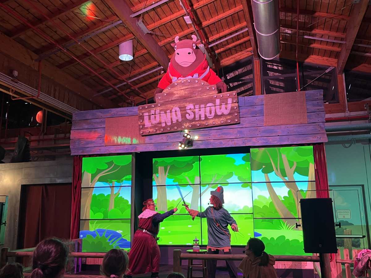 spettacolo a luna farm con Robin Hood