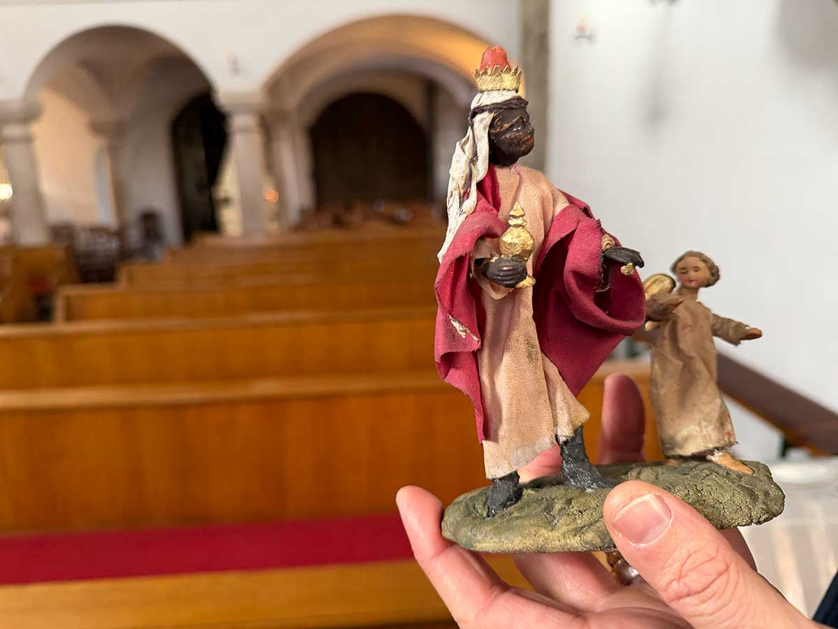 Mercatino di Natale di St Leonhard statuine del presepe