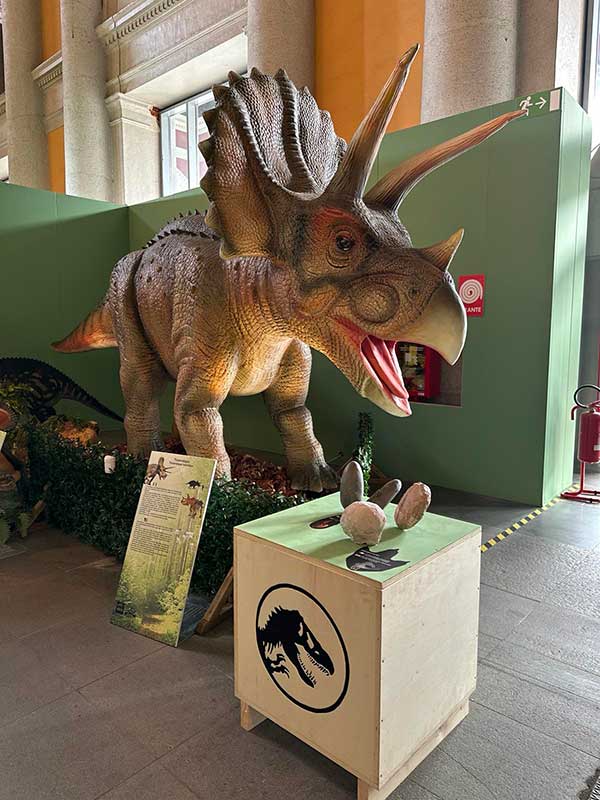 la mostra "Dinosauri – Terra dei Giganti"