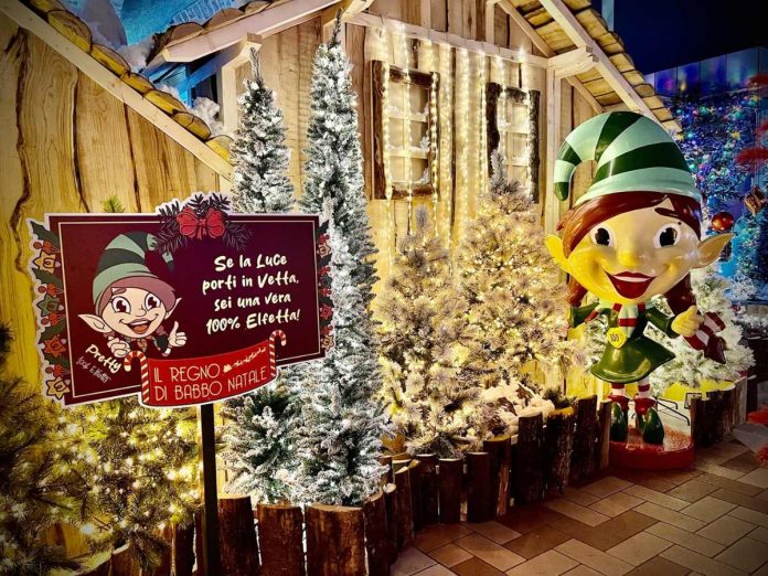 elfo regno di babbo natale a magicland