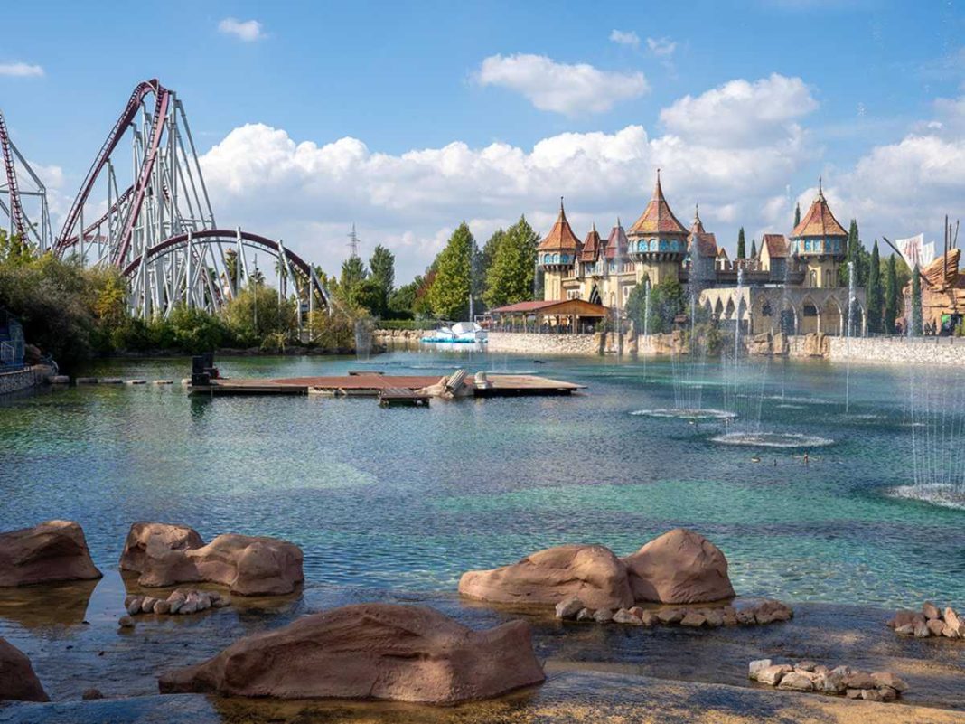 vista del parco divertimenti magicland a valmontone