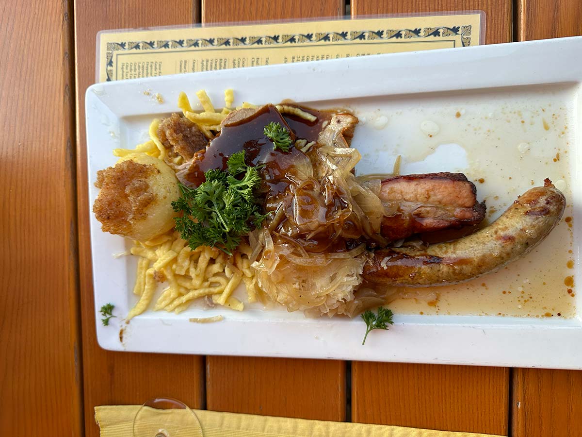 Cosa mangiare a Friburgo, piatto misto