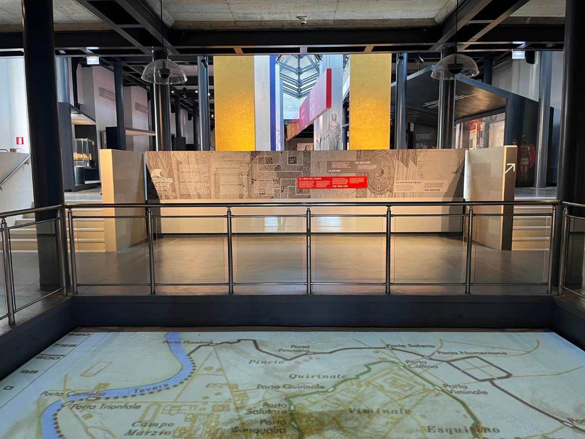 video sulla storia di ravenna all'ingresso del museo classis