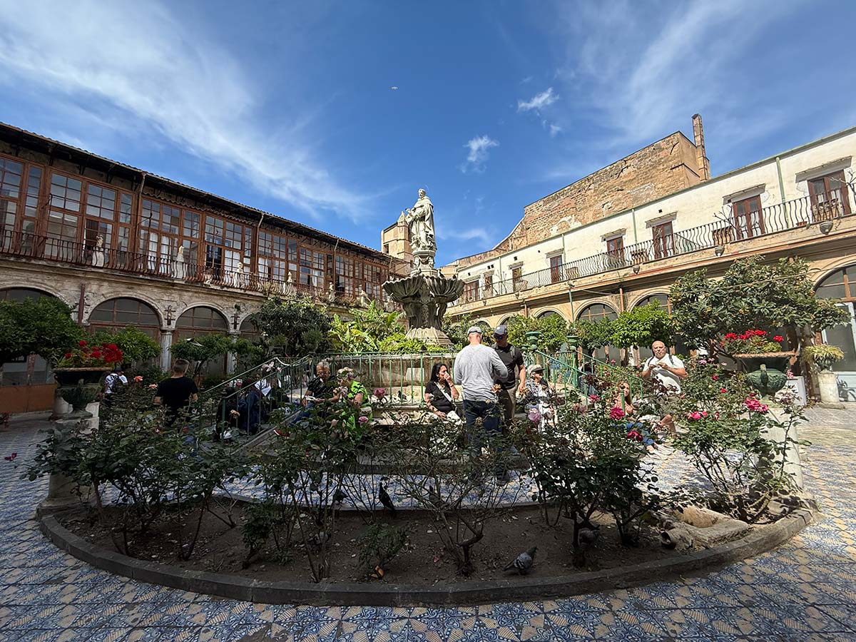 Chiostro Santa caterina