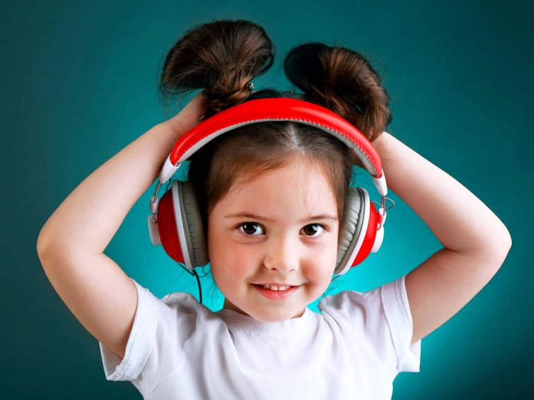 20 Podcast per bambini da ascoltare in viaggio