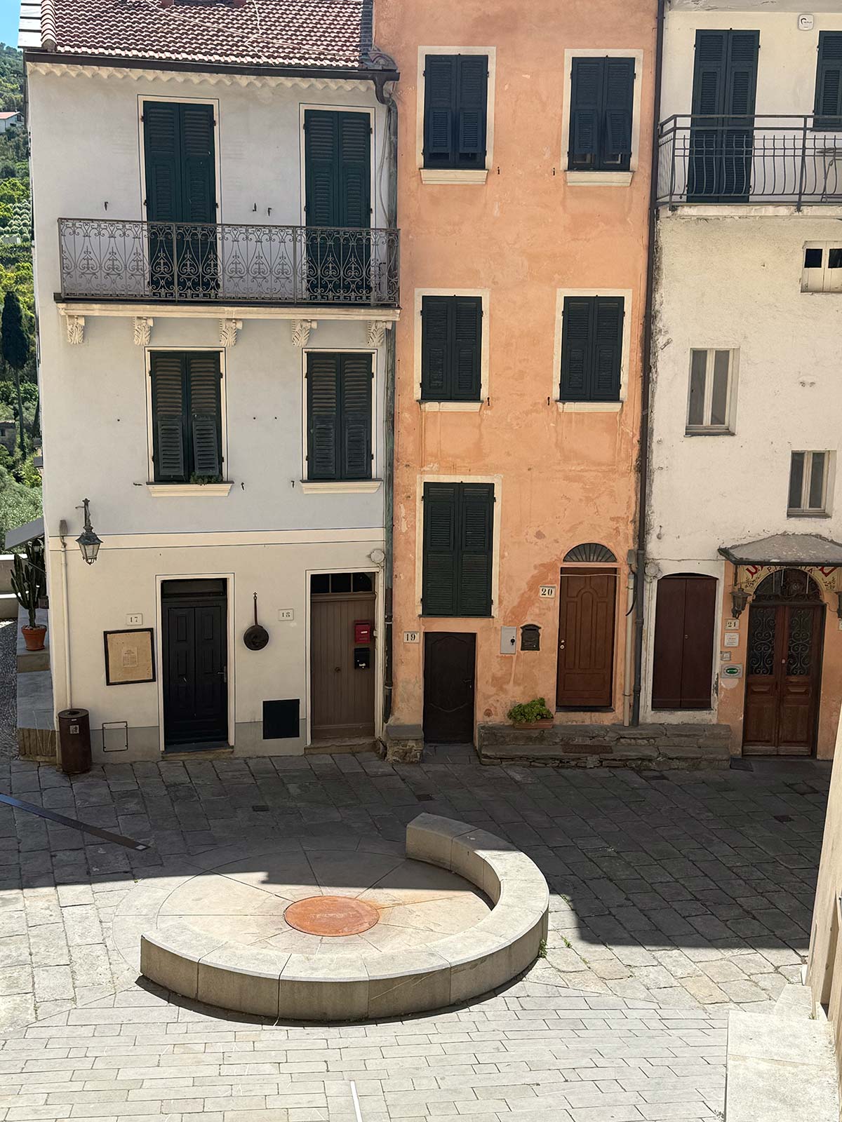 Vallebona piazza fuoco