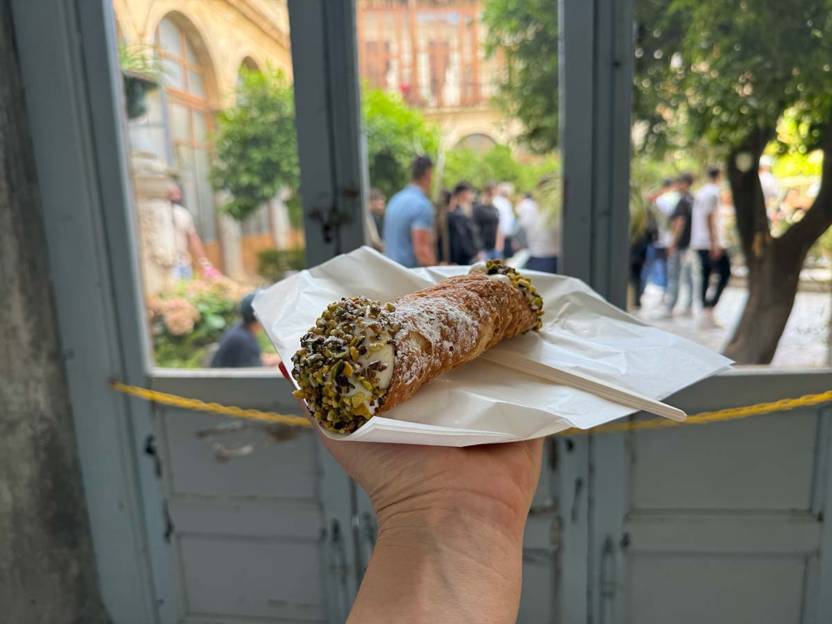 Cannolo siciliano