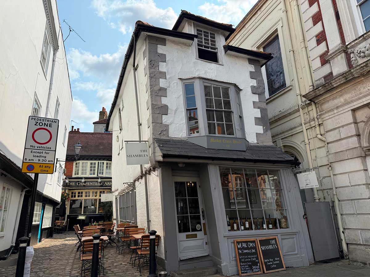 Crooked House