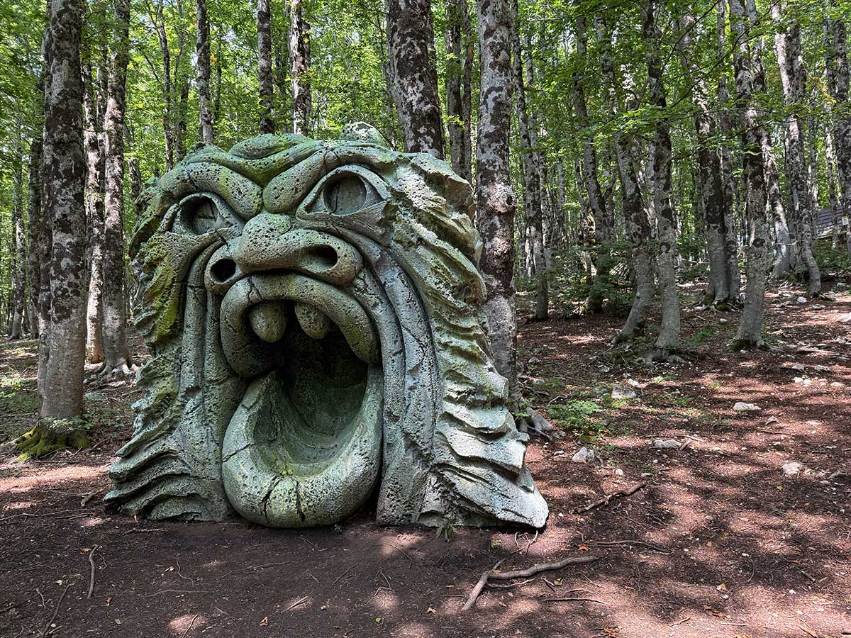 Pietra parlante Bosco delle Meraviglie Roccaraso