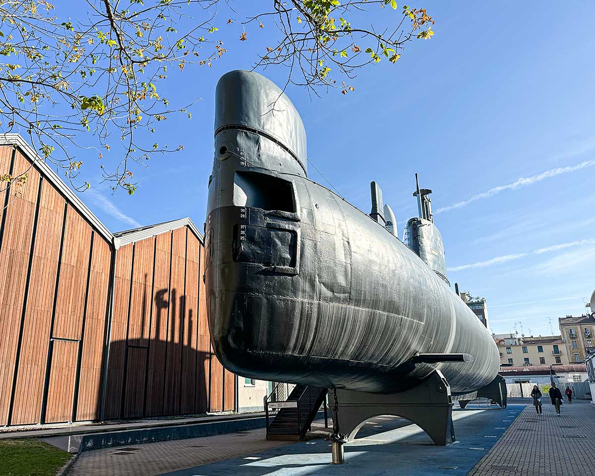 Museo Nazionale Scienza e Tecnologia Leonardo da Vinci sotomarin oTori