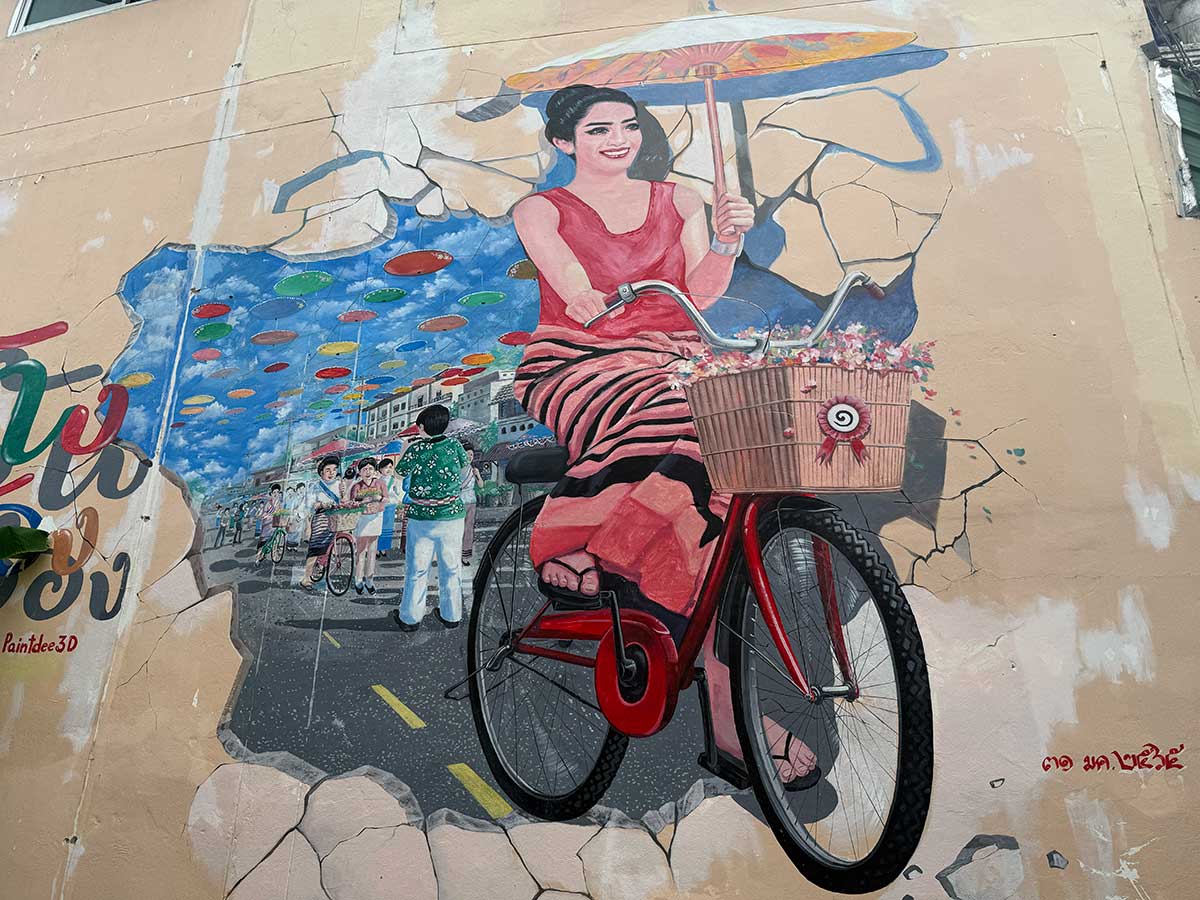 Bo Sang murales ragazza in bici