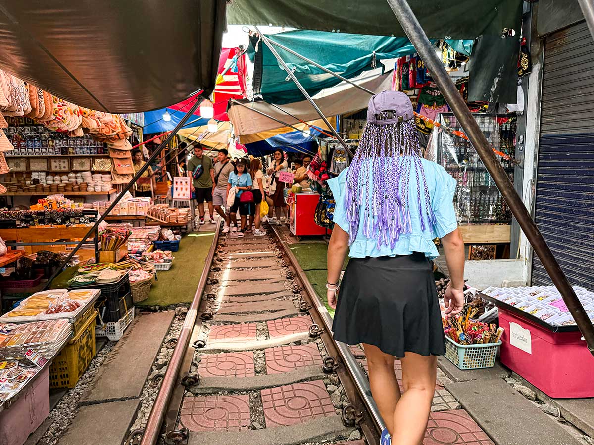 Maeklong Railway Market