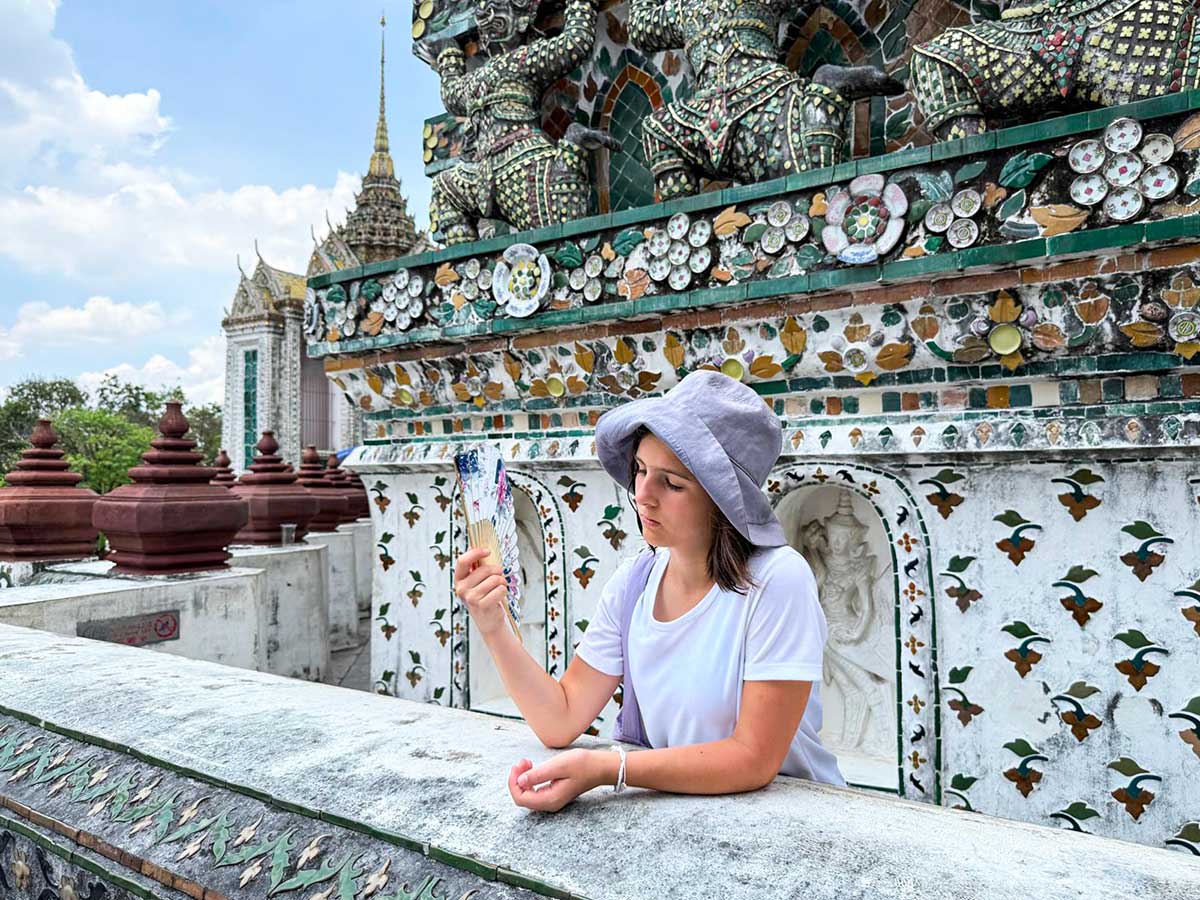 Bangkok con i bambini templi Wat Arun