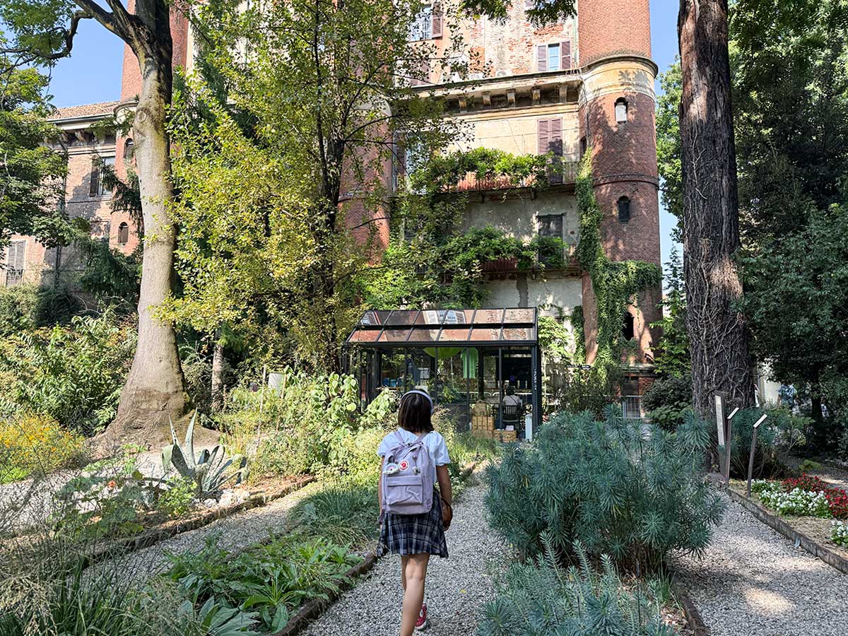 Milano con i bambini orto botanico brera